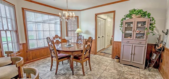 8812 E PLANTATION OAKS DR, Memphis, TN 38018