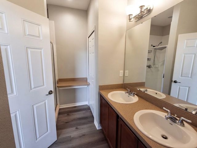 8319 KING BLOSSOM COURT, Tampa, FL 33615