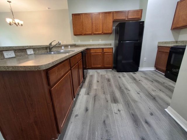 8319 KING BLOSSOM COURT, Tampa, FL 33615