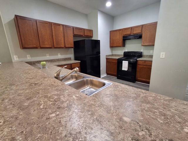 8319 KING BLOSSOM COURT, Tampa, FL 33615