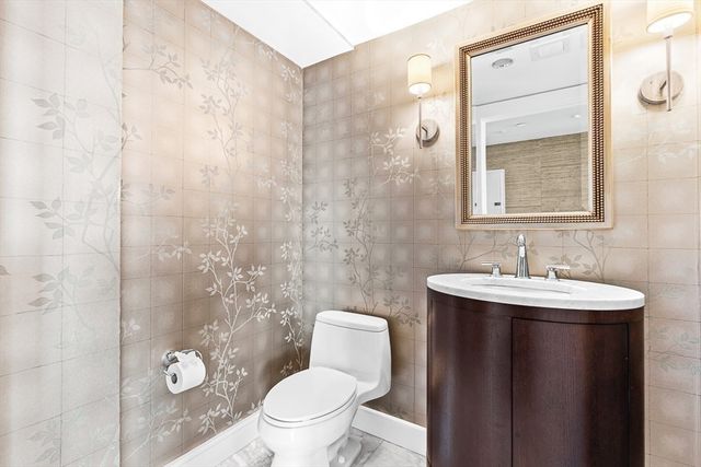 3 Battery Wharf 3407, Boston, MA 02109