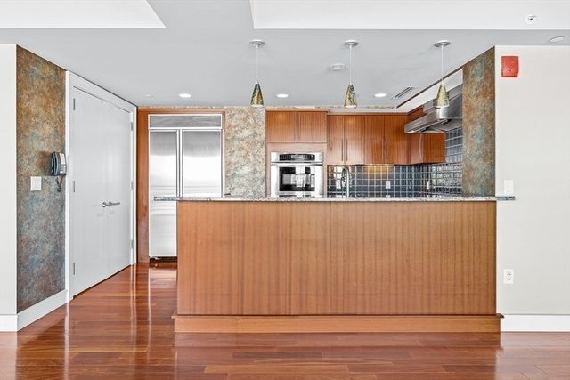 3 Battery Wharf 3407, Boston, MA 02109