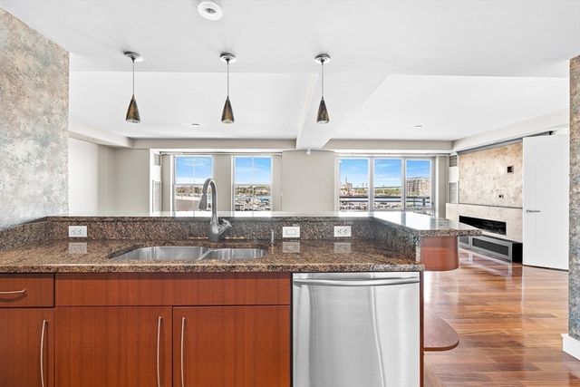 3 Battery Wharf 3407, Boston, MA 02109