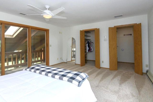 W215N5353 Ada COURT, Menomonee Falls, WI 53051