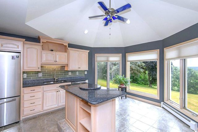 W215N5353 Ada COURT, Menomonee Falls, WI 53051