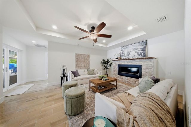 7039 HIBISCUS AVENUE S, South Pasadena, FL 33707