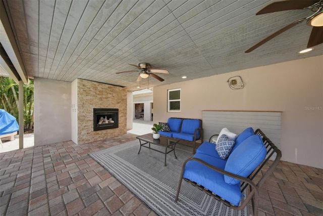 7039 HIBISCUS AVENUE S, South Pasadena, FL 33707