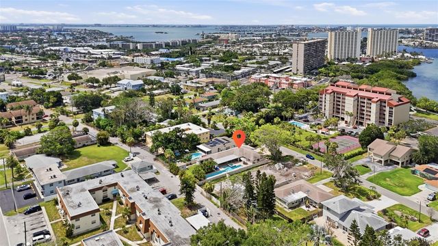 7039 HIBISCUS AVENUE S, South Pasadena, FL 33707