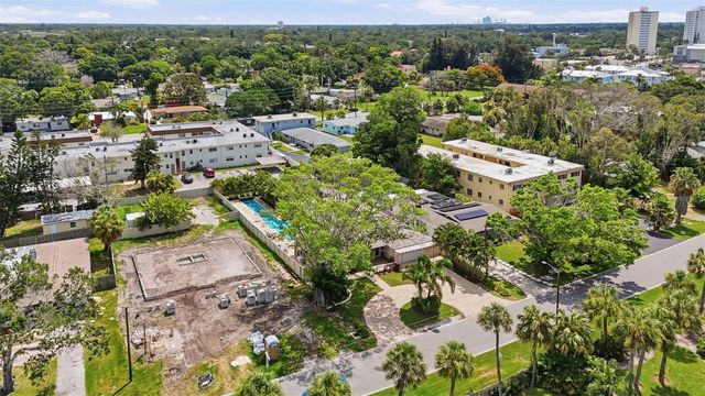 7039 HIBISCUS AVENUE S, South Pasadena, FL 33707