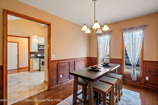 18 Halsey Drive, Brick, NJ 08723