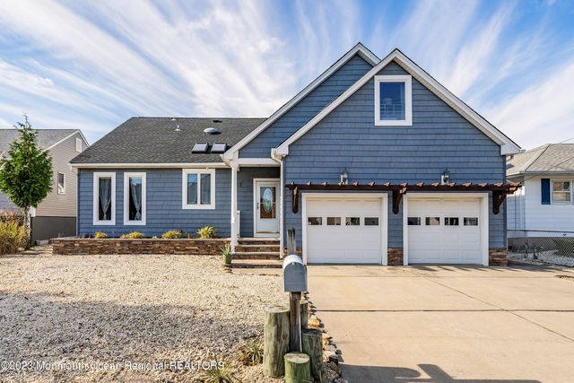 18 Halsey Drive, Brick, NJ 08723