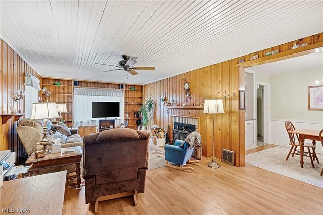 539 Secrist Lane, Girard, OH 44420