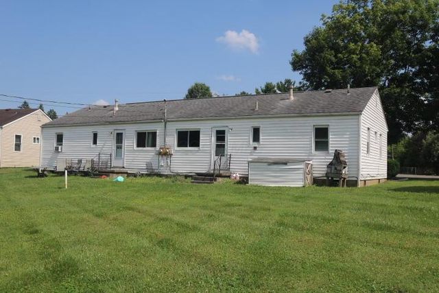 206-208 Edwards Road, Johnstown, OH 43031