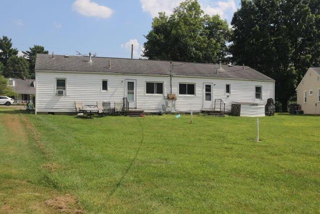 206-208 Edwards Road, Johnstown, OH 43031