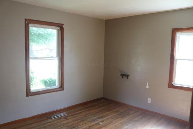 206-208 Edwards Road, Johnstown, OH 43031