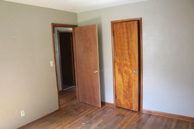 206-208 Edwards Road, Johnstown, OH 43031