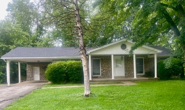 406 Forrest Dr. Drive, Lawrenceburg, KY 40342