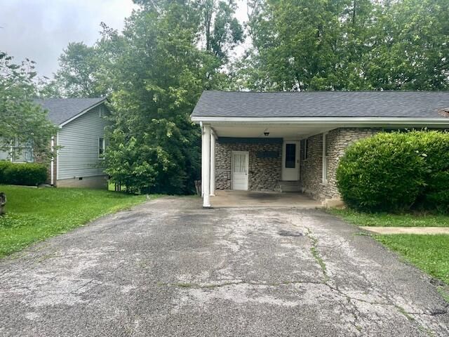 406 Forrest Dr. Drive, Lawrenceburg, KY 40342