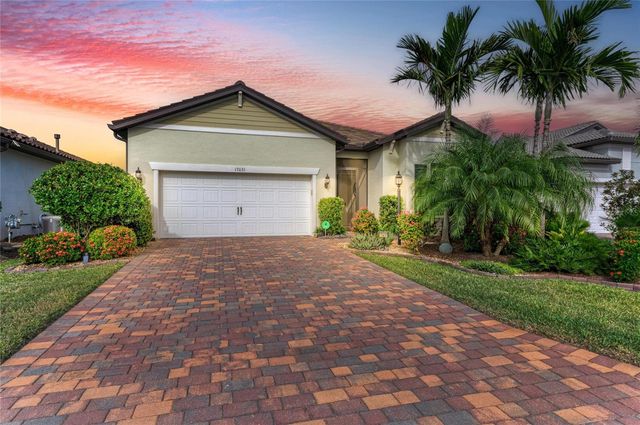 17631 COLEBROOK CIRCLE, Lakewood Ranch, FL 34202