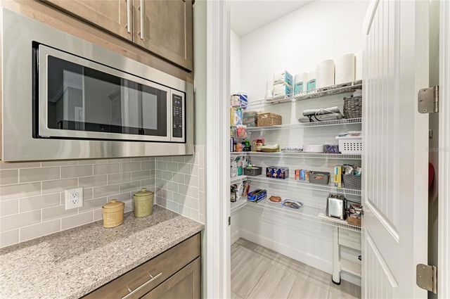 17631 COLEBROOK CIRCLE, Lakewood Ranch, FL 34202