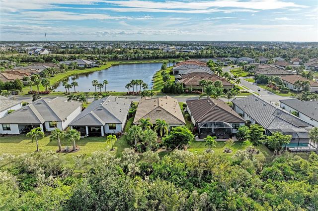 17631 COLEBROOK CIRCLE, Lakewood Ranch, FL 34202