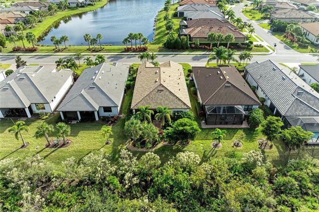 17631 COLEBROOK CIRCLE, Lakewood Ranch, FL 34202