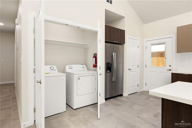 1309 E Hibiscus Avenue 4, Mcallen, TX 78504