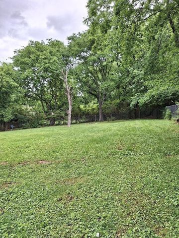 909 Oak Vale, Hermitage, TN 37076