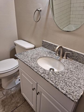 909 Oak Vale, Hermitage, TN 37076