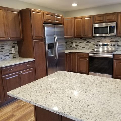 909 Oak Vale, Hermitage, TN 37076