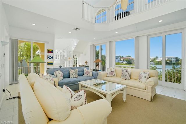 195 San Mateo DR, Bonita Springs, FL 34134