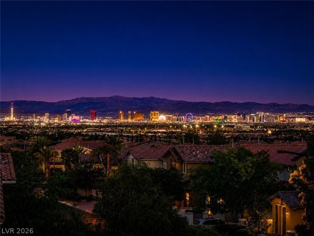 558 Green Sage Way, Las Vegas, NV 89138