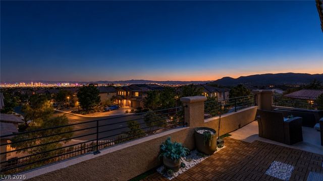 558 Green Sage Way, Las Vegas, NV 89138