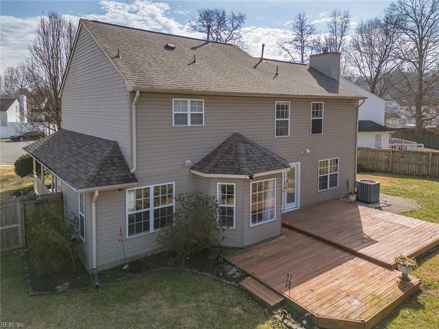 5 Frankie P Engel ST, Hampton, VA 23666