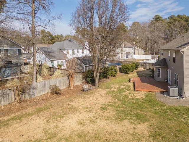 5 Frankie P Engel ST, Hampton, VA 23666