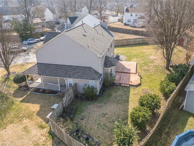 5 Frankie P Engel ST, Hampton, VA 23666