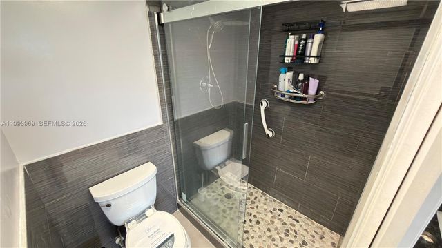 12500 SW 5th Ct 307M, Pembroke Pines, FL 33027
