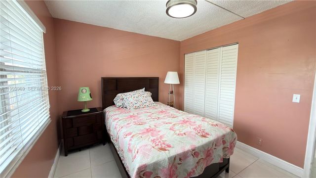 12500 SW 5th Ct 307M, Pembroke Pines, FL 33027