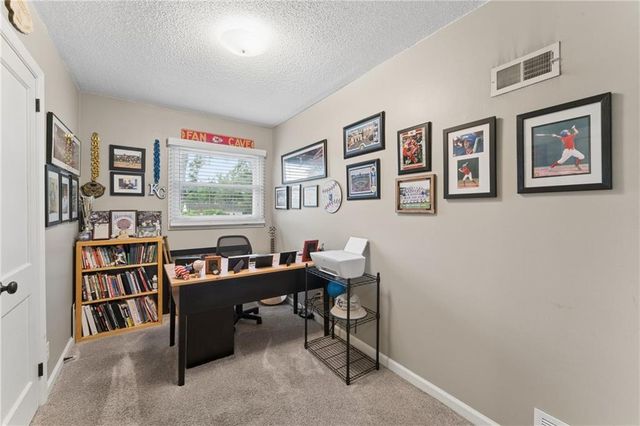 2403 59th Street, Gladstone, MO 64118