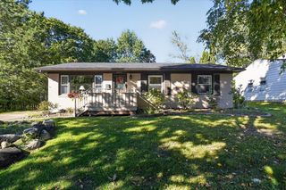 2009 Darby Drive, Lansing, MI 48906