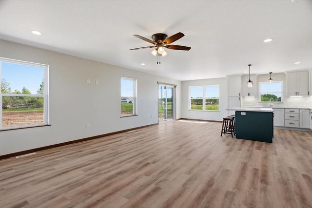 711 PEP'S DRIVE, Medford, WI 54451