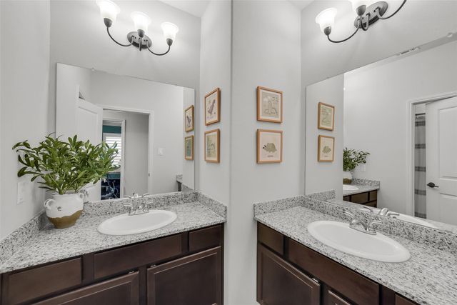7031 Coneflower Creek Court, Katy, TX 77493