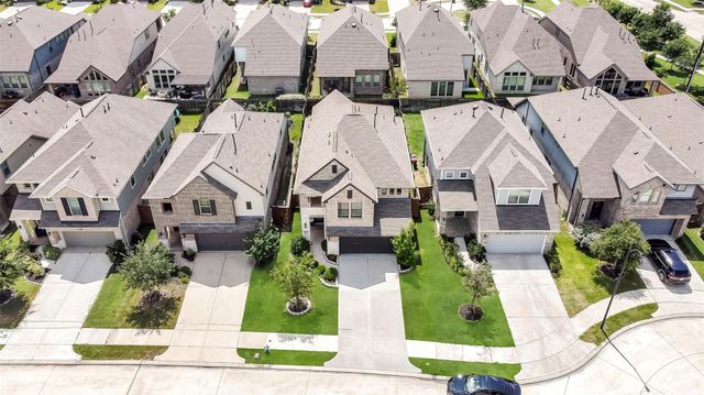 7031 Coneflower Creek Court, Katy, TX 77493