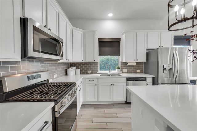 7031 Coneflower Creek Court, Katy, TX 77493