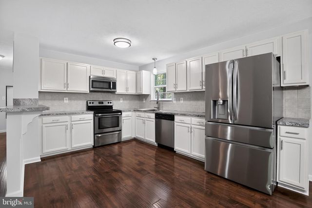 28041 TWILA LN, Mechanicsville, MD 20659