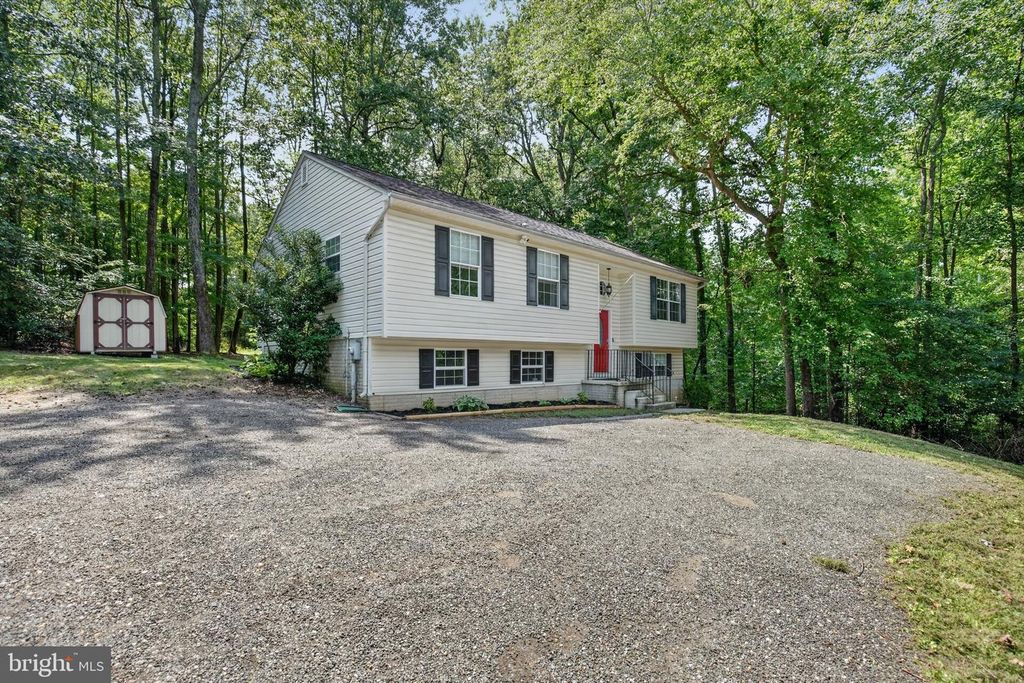 28041 TWILA LN, Mechanicsville, MD 20659