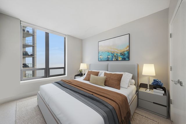 600 N Lake Shore Drive 2011, Chicago, IL 60611
