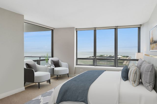 600 N Lake Shore Drive 2011, Chicago, IL 60611