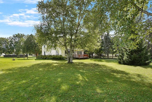 5786 River ROAD, West Bend, WI 53095