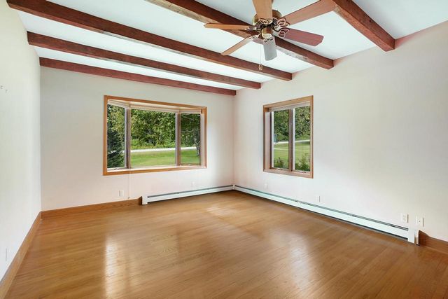 5786 River ROAD, West Bend, WI 53095